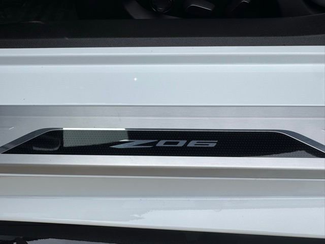 Used 2025 Chevrolet Corvette Z06 image 14