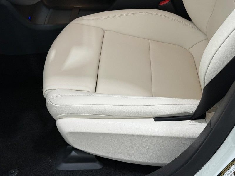New 2027 Mercedes-Benz CLA 350 image 17
