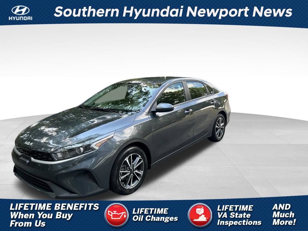 Used 2024 Kia Forte LXS
