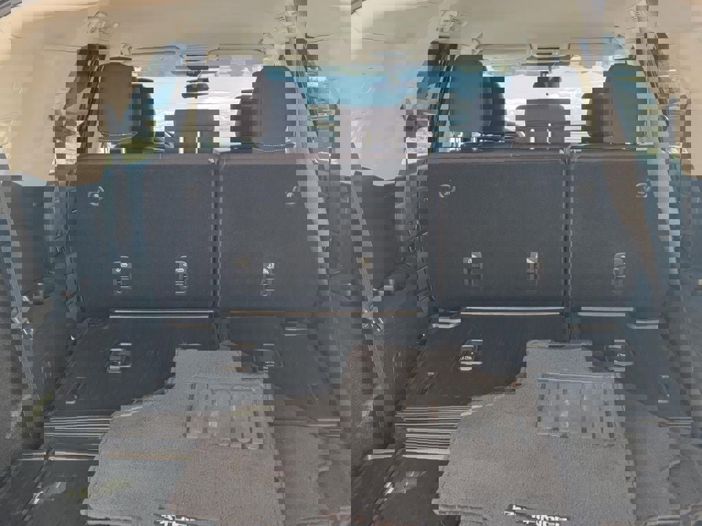 Certified 2025 Nissan Pathfinder S w/ Cargo Package image 10