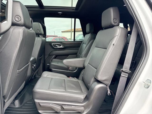 Used 2023 Chevrolet Tahoe LT w/ Luxury Package AWD/4WD image 23