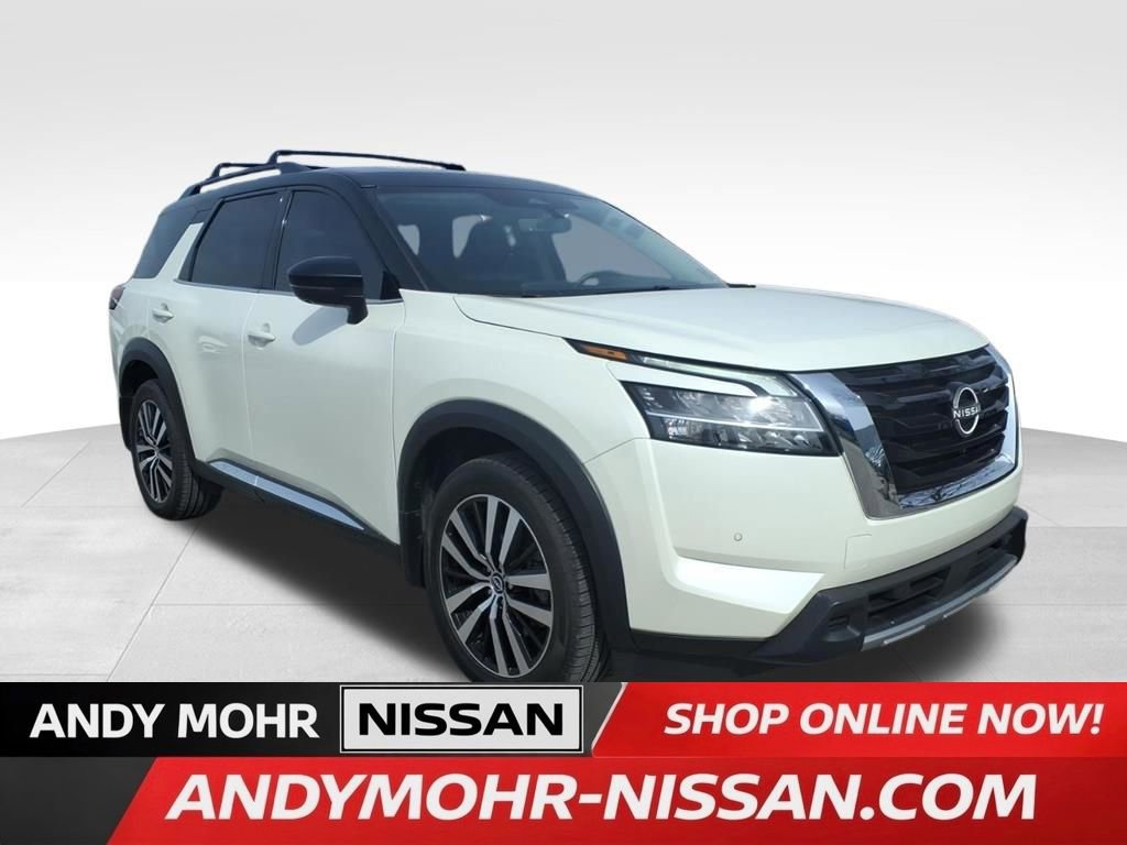 Used 2024 Nissan Pathfinder Platinum