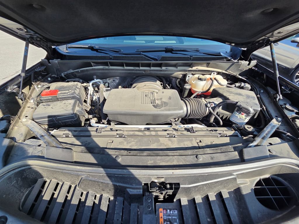 Used 2025 GMC Yukon XL AT4 Ultimate image 32