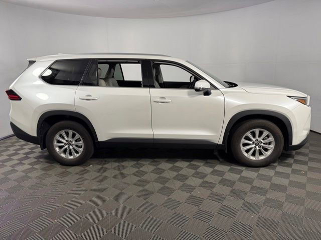 Used 2025 Toyota Grand Highlander AWD image 10