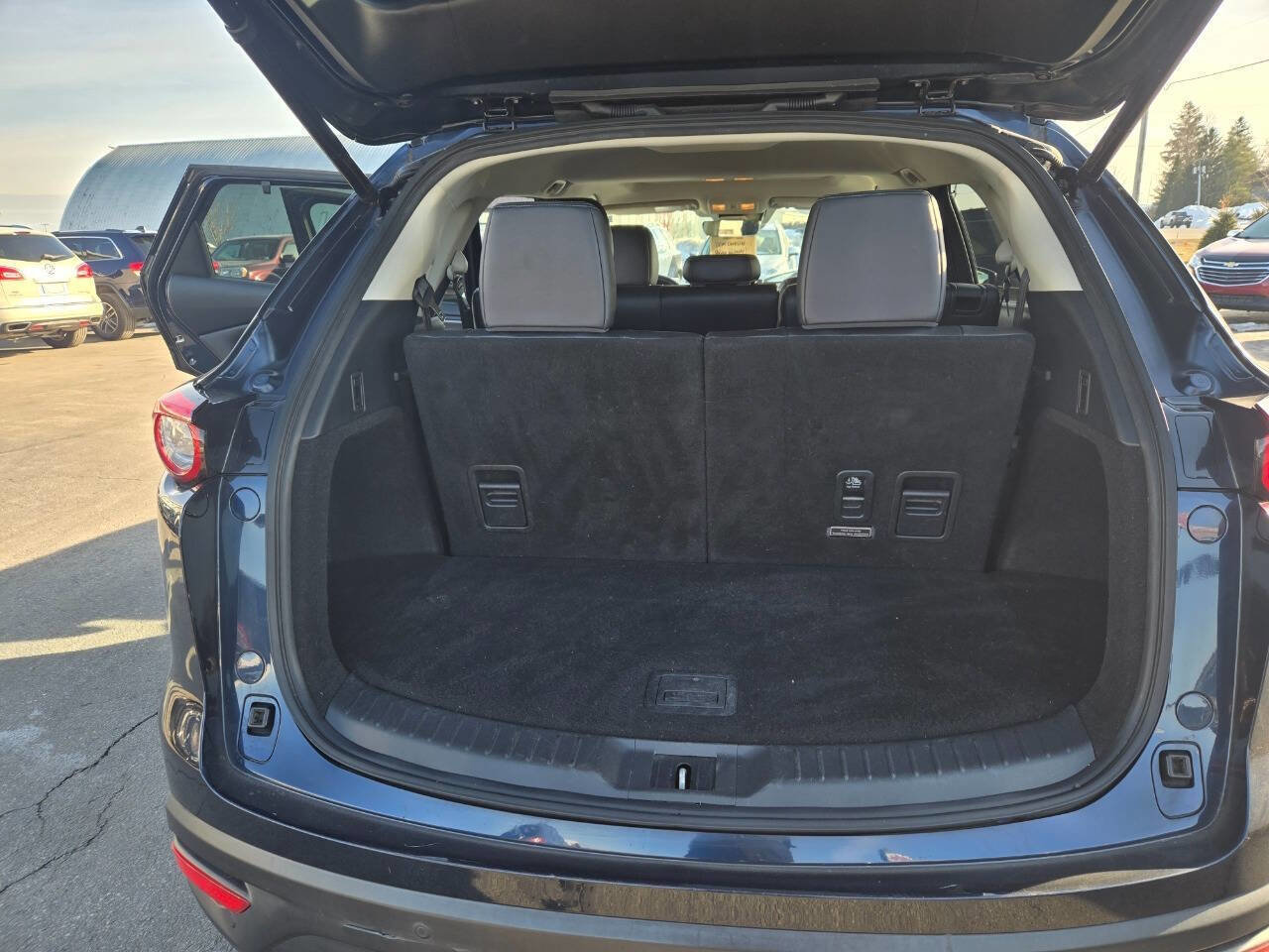 Used 2019 MAZDA CX-9 Touring w/ Touring Premium Package image 15