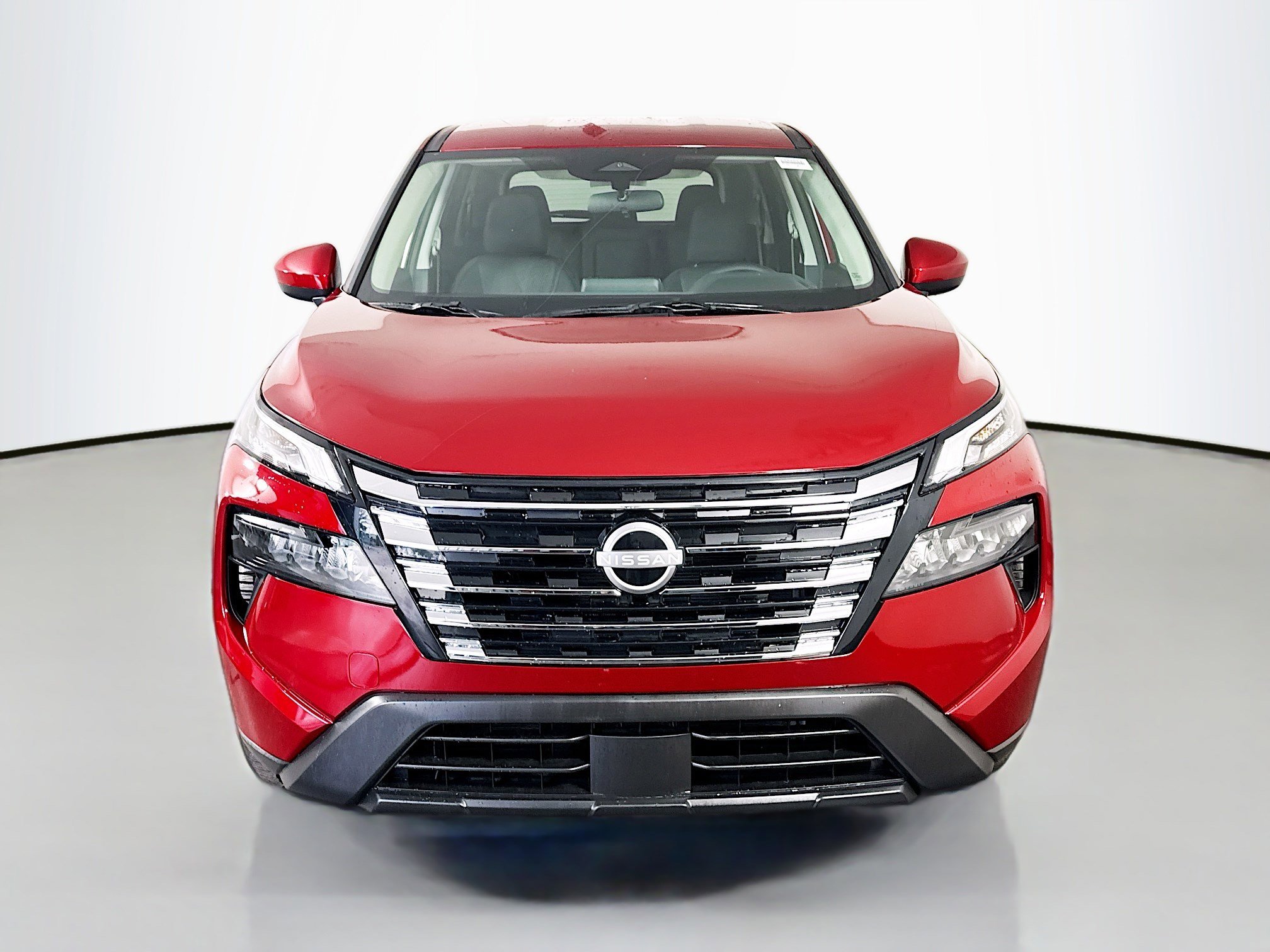 Used 2026 Nissan Rogue SV image 2