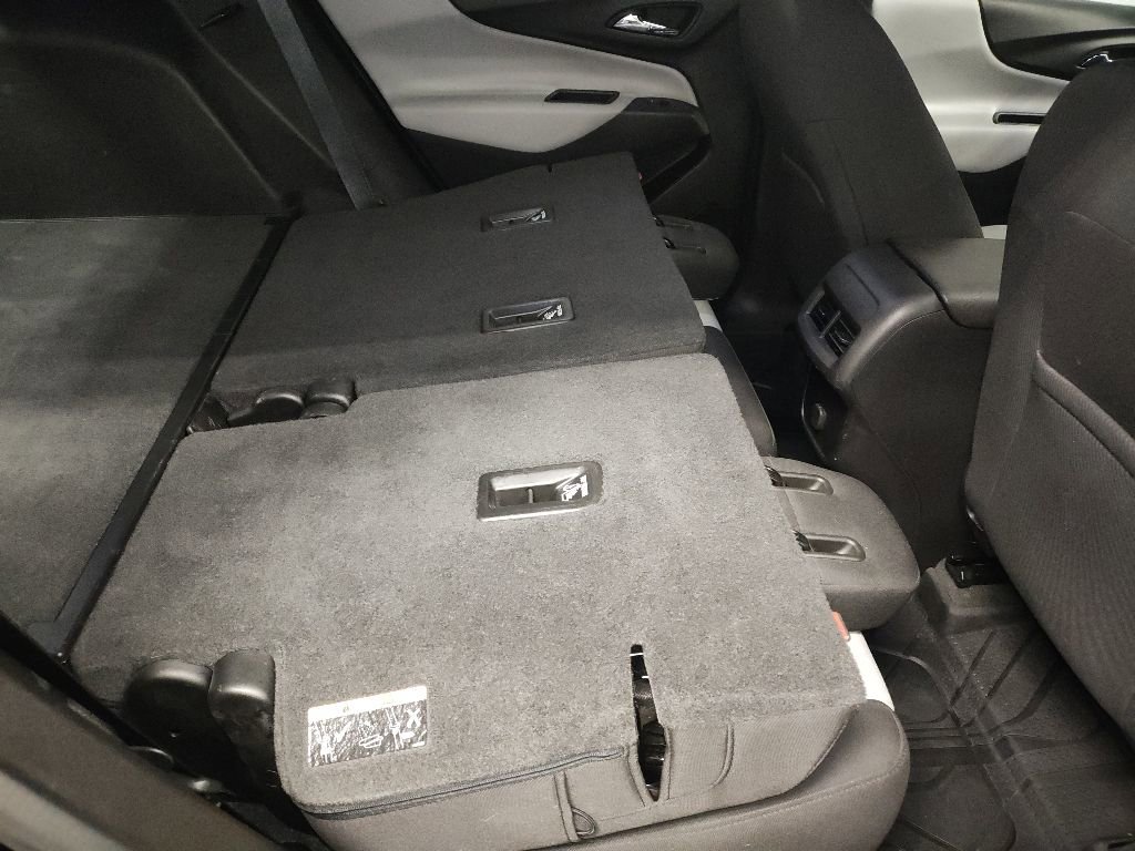 Used 2018 Chevrolet Equinox LS FWD image 13