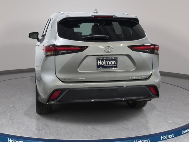 Certified 2025 Toyota Highlander Limited image 6