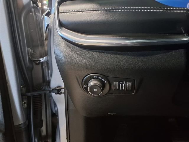 Used 2023 Jeep Compass High Altitude image 16