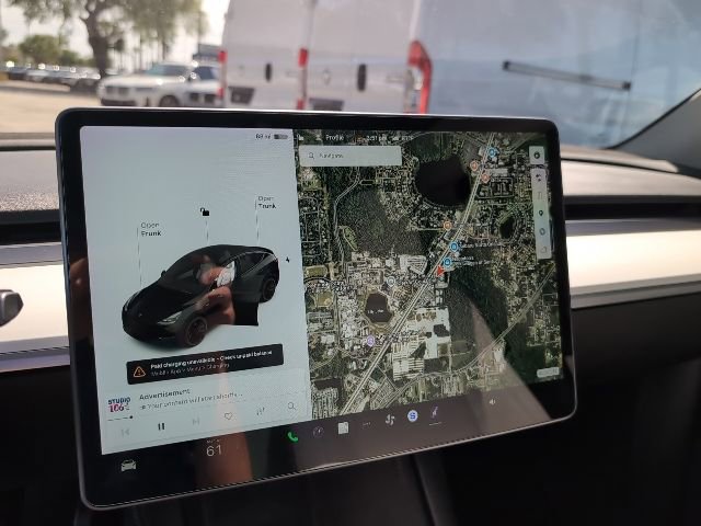 Used 2022 Tesla Model Y Performance AWD/4WD image 11