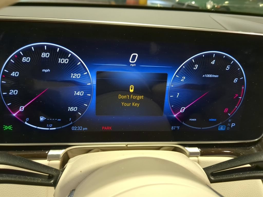Used 2024 Mercedes-Benz S 500 4MATIC image 15