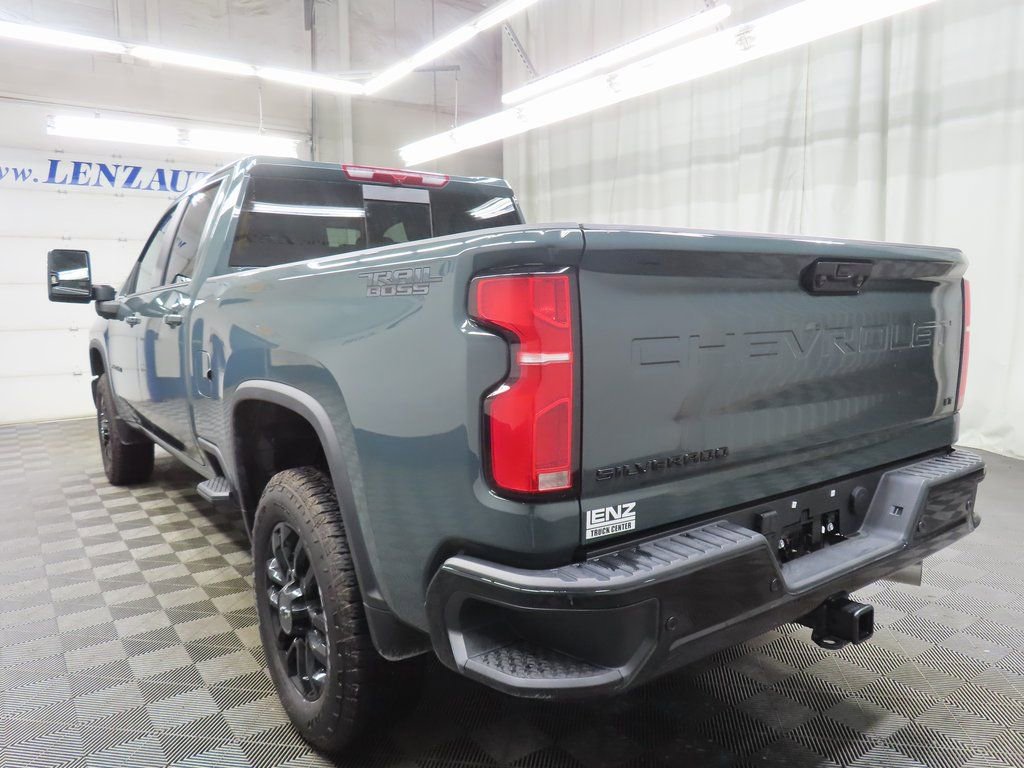 Used 2025 Chevrolet Silverado 2500 LT w/ Trail Boss Package image 5