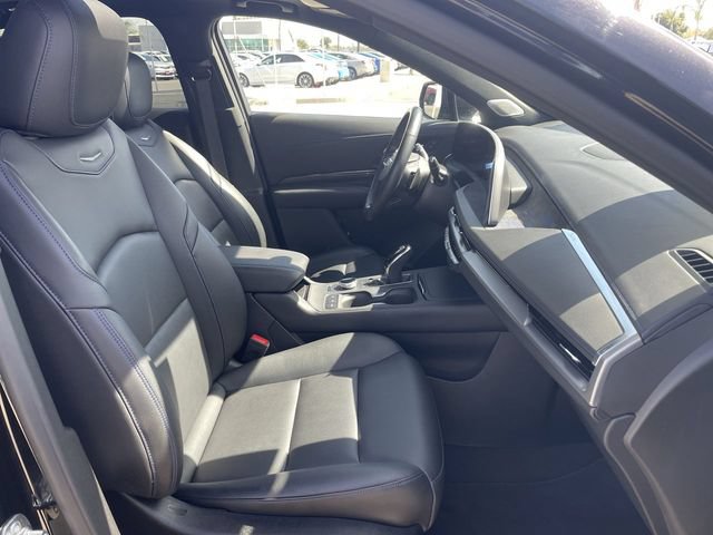 Used 2024 Cadillac XT4 Sport w/ Cold Weather Package FWD image 28