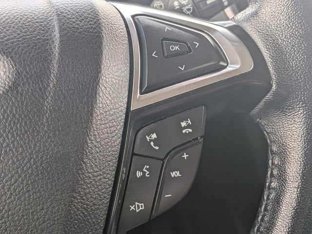 Used 2024 Ford Edge SEL AWD/4WD image 25