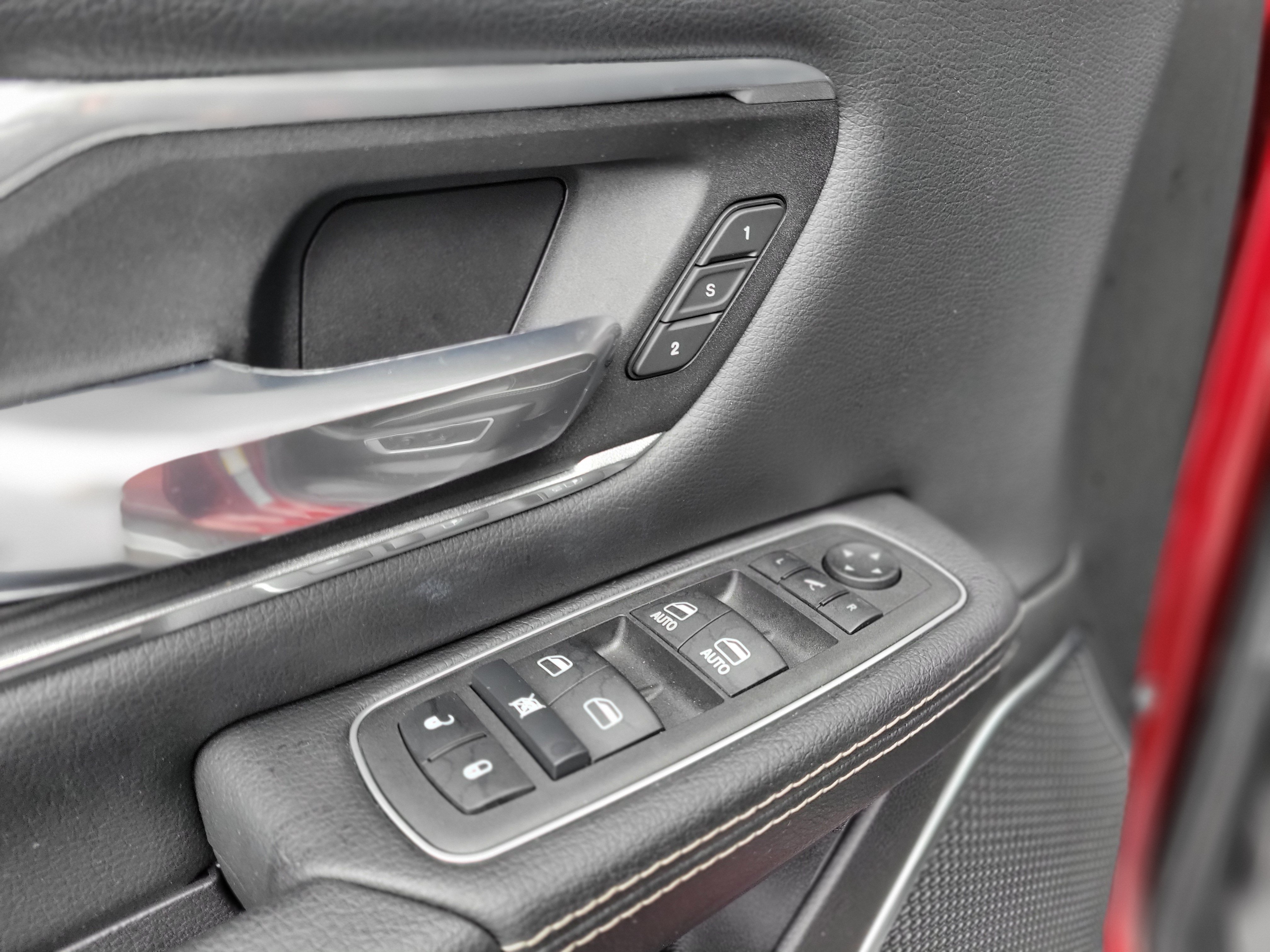 Used 2022 RAM 1500 Laramie w/ Sport Appearance Package AWD/4WD image 33