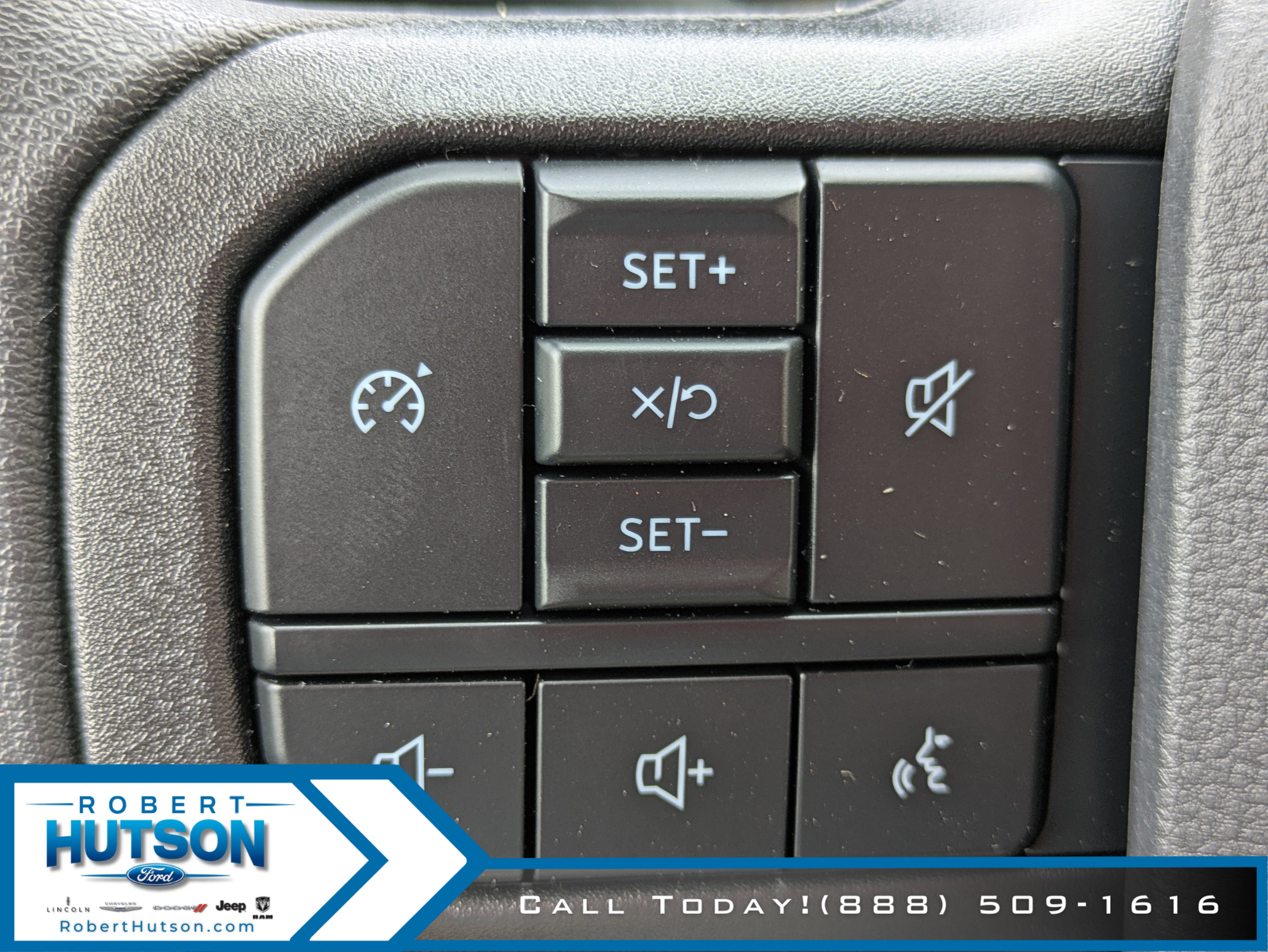 New 2025 Ford F350 XL w/ XL Chrome Package image 17