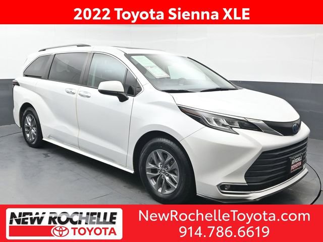 Certified 2022 Toyota Sienna XLE video 1