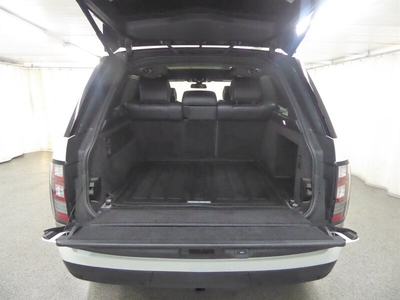 Used 2015 Land Rover Range Rover Long Wheelbase Autobiography AWD/4WD image 35