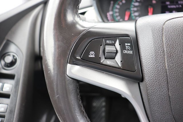 Used 2020 Chevrolet Trax LT w/ Sun & Sound Package AWD/4WD image 19