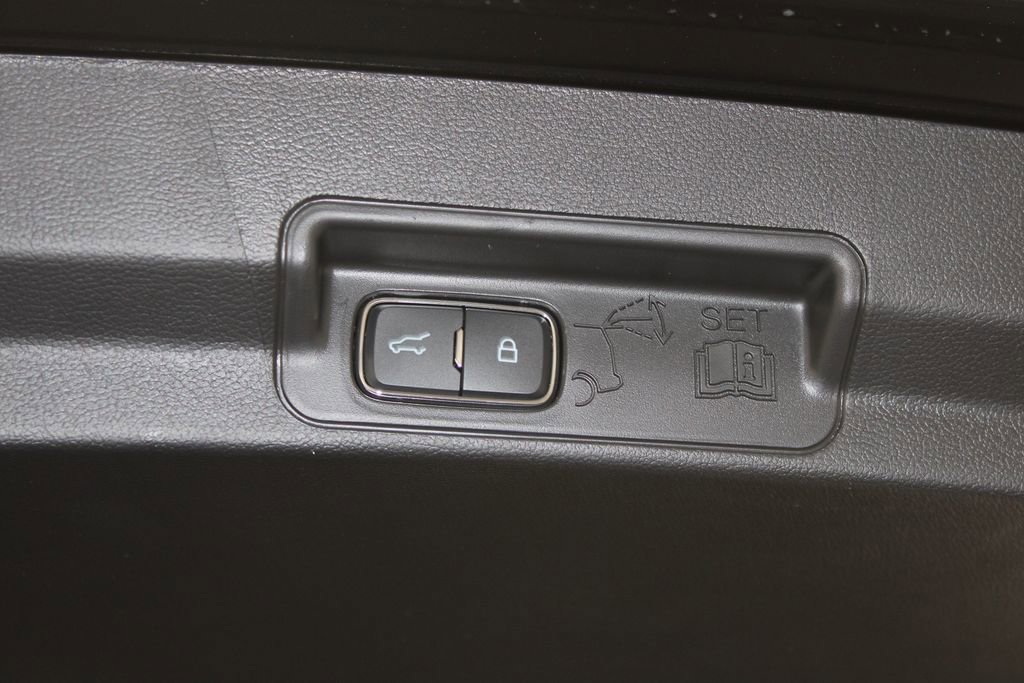 New 2026 Ford Explorer ST w/ Sun And Sound Package image 16