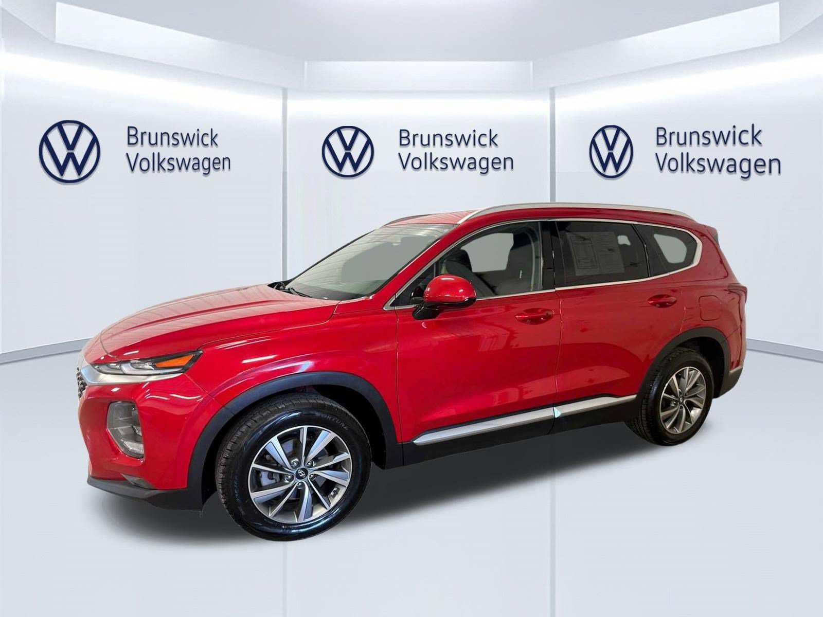 Used 2020 Hyundai Santa Fe SEL w/ Convenience Package AWD/4WD image 2