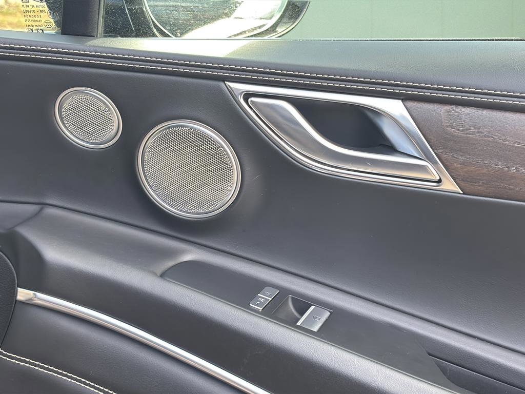 Used 2022 Genesis GV80 2.5T w/ Advanced Package 03 image 39