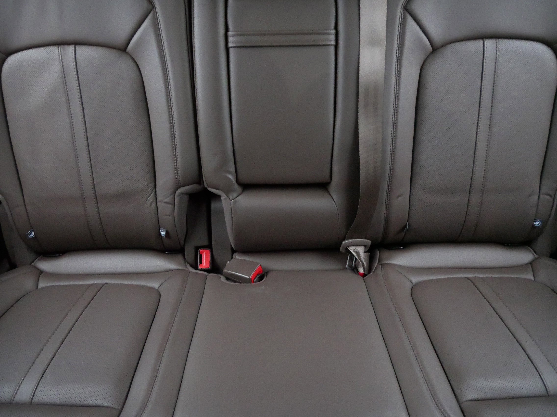 Used 2018 Lincoln MKX Reserve w/ Lincoln MKX Climate Package image 13