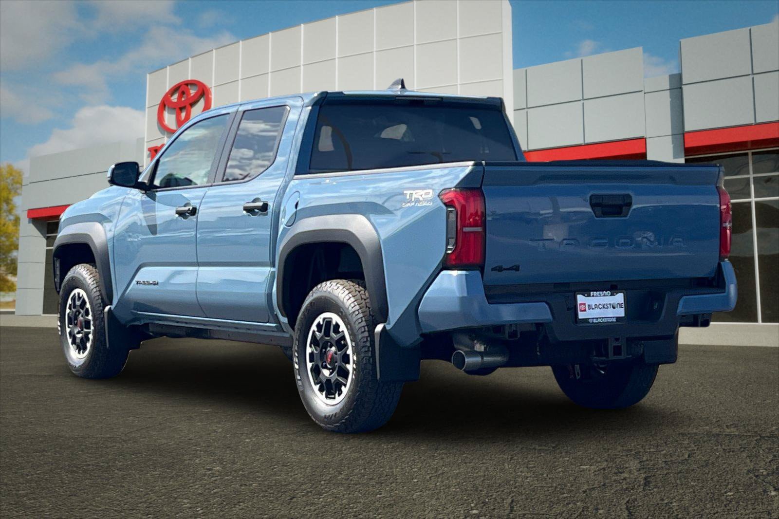 Certified 2026 Toyota Tacoma TRD Off-Road AWD/4WD image 5