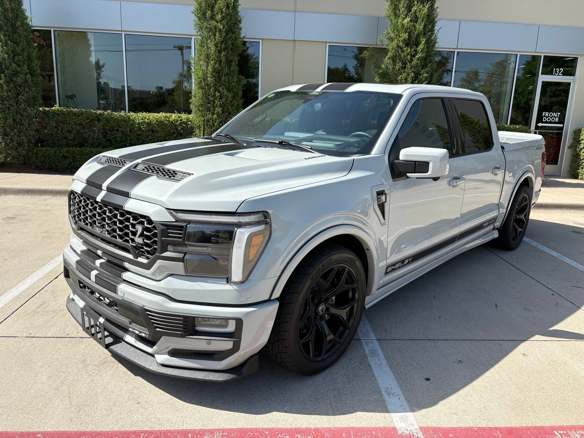 Used 2024 Ford F150 Lariat w/ Equipment Group 502A High AWD/4WD image 1