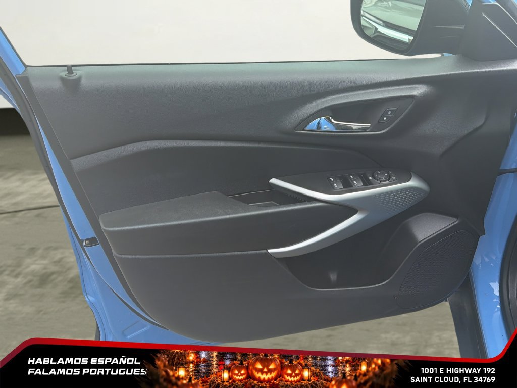 Certified 2024 Chevrolet Trax RS w/ Driver Confidence Package FWD image 12