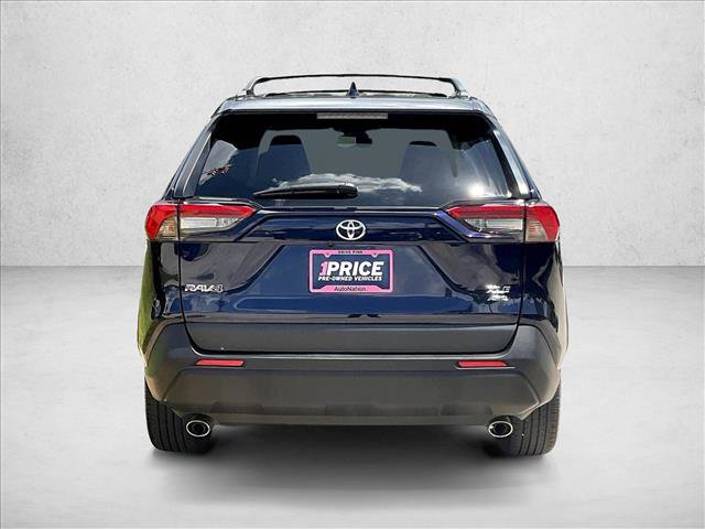 Used 2025 Toyota RAV4 XLE Premium w/ Weather Package AWD/4WD image 4
