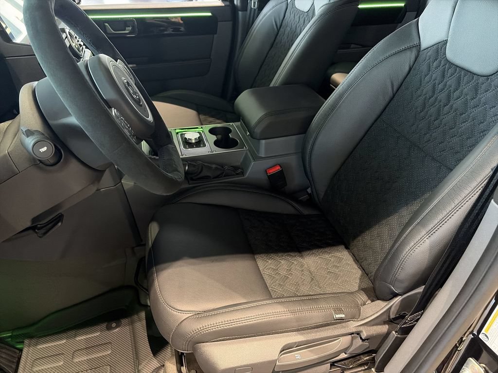 New 2026 INEOS Grenadier Station Wagon AWD/4WD image 16