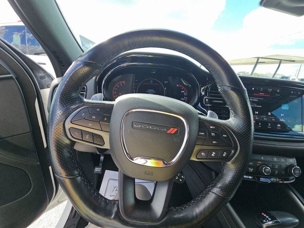 Used 2023 Dodge Durango GT image 9