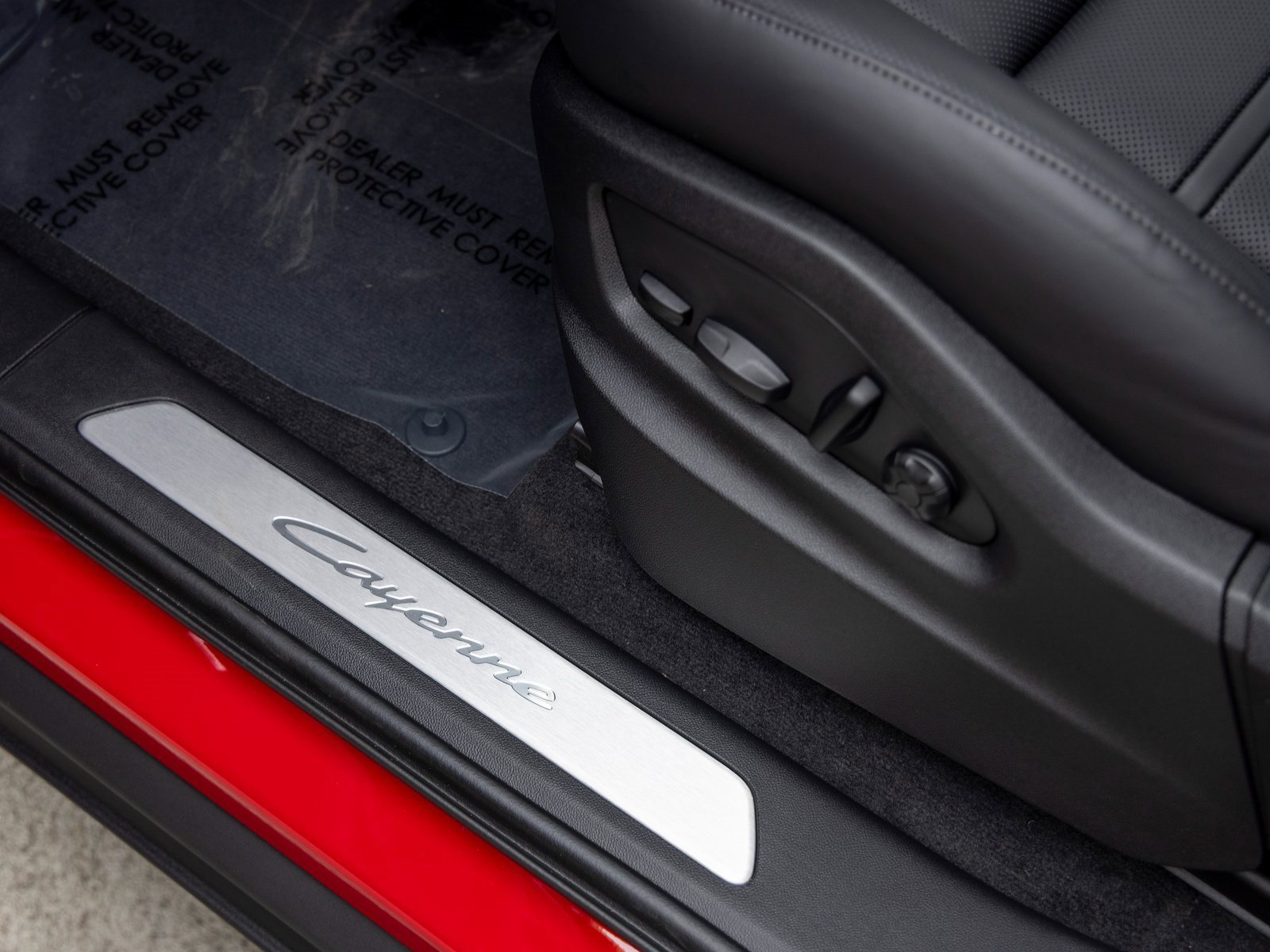 New 2026 Porsche Cayenne Coupe image 26