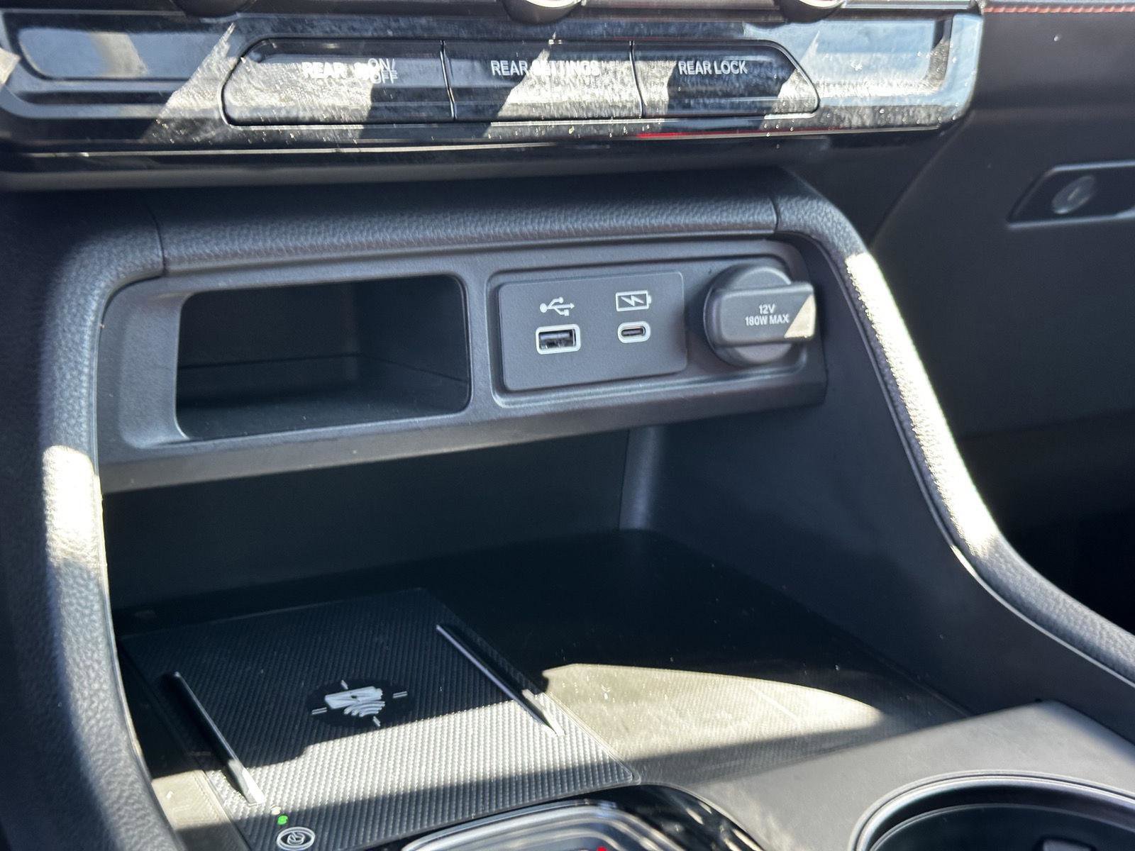 Certified 2024 Honda Pilot TrailSport image 30