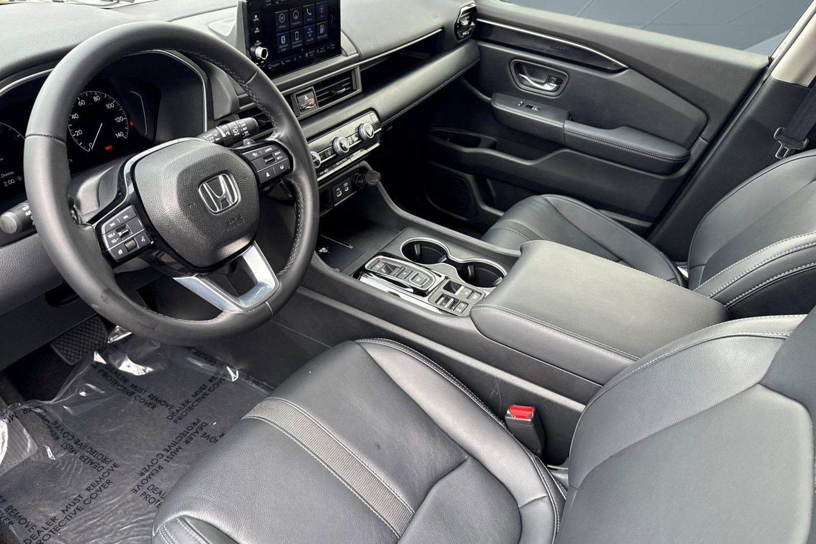 Certified 2024 Honda Pilot Touring image 4