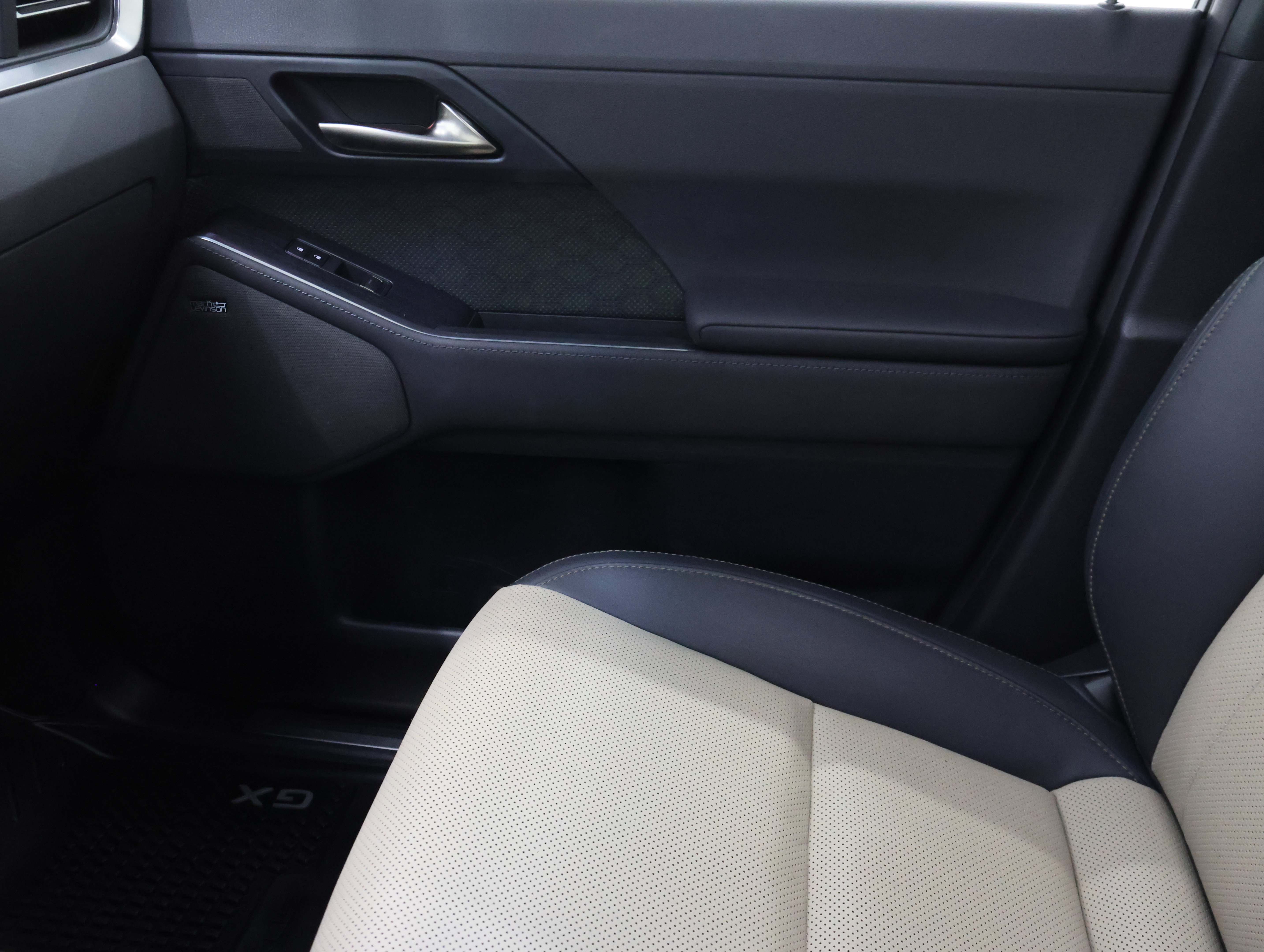 Used 2024 Lexus GX 550 AWD/4WD image 14