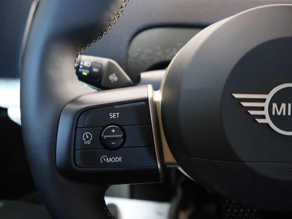 Certified 2025 MINI Cooper Countryman S image 11