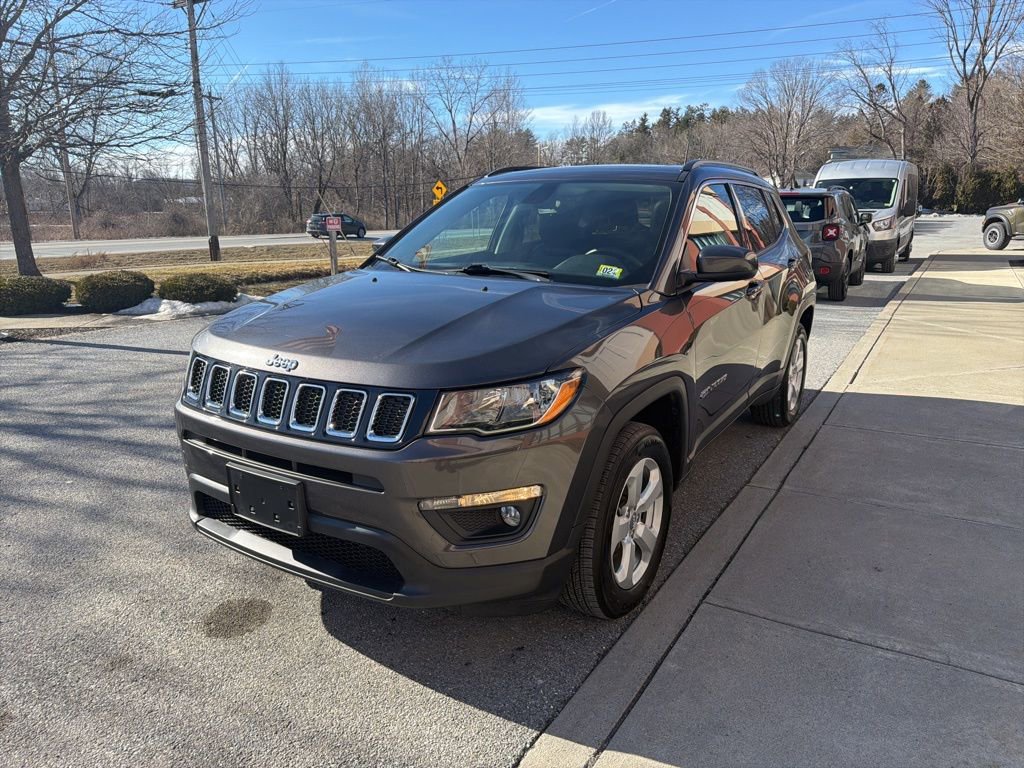 Used 2020 Jeep Compass Latitude w/ Cold Weather Group image 3