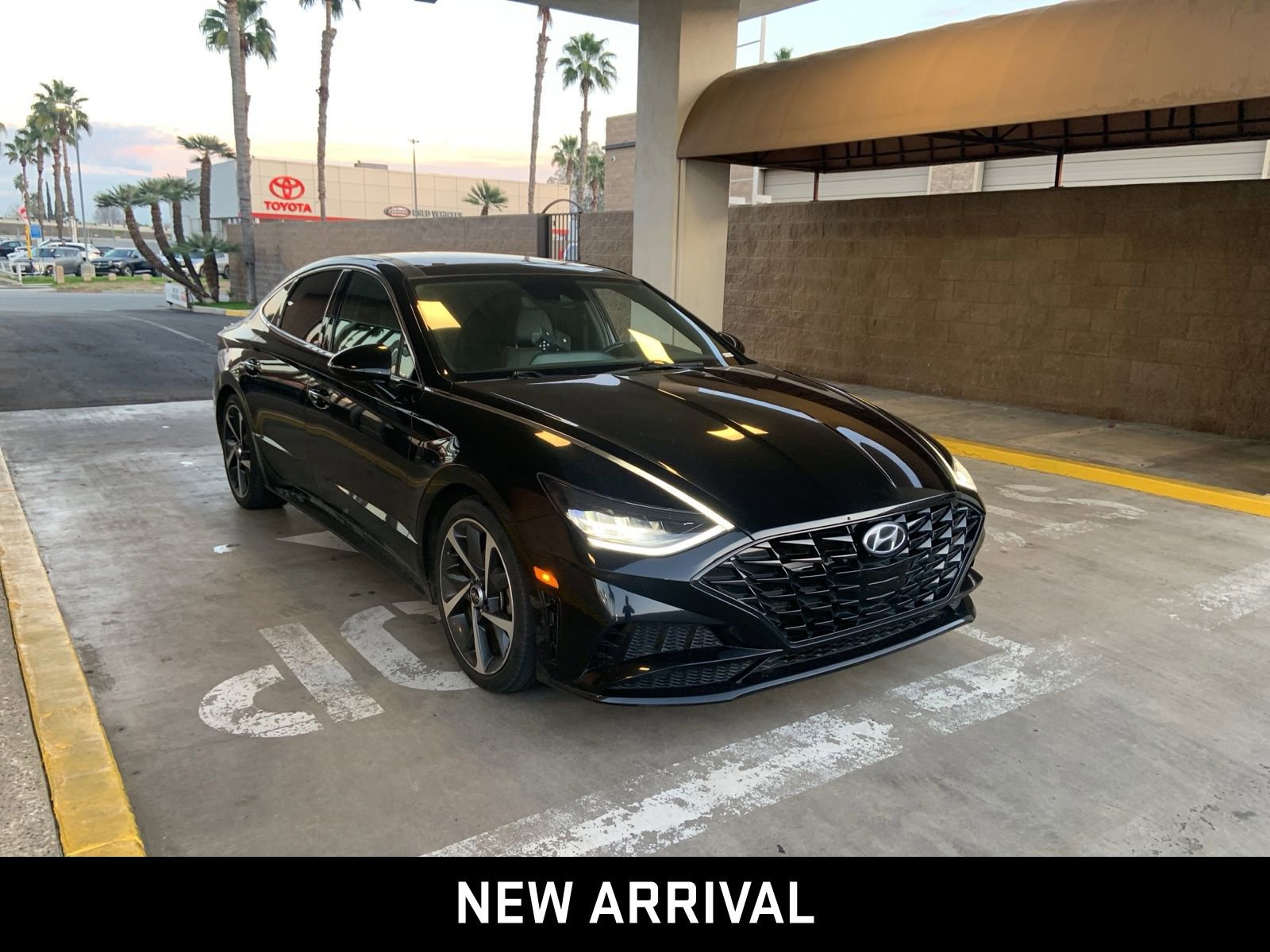 Used 2023 Hyundai Sonata SEL Plus w/ Cargo Package image 3