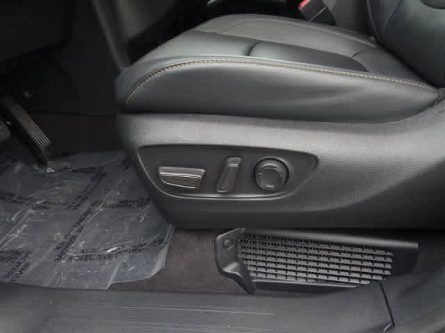 Certified 2023 Toyota Sienna XLE Woodland Edition image 16