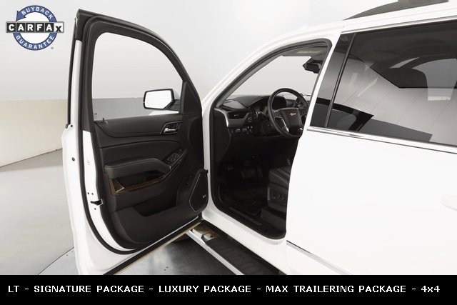 Used 2017 Chevrolet Suburban LT w/ LT Signature Package image 20