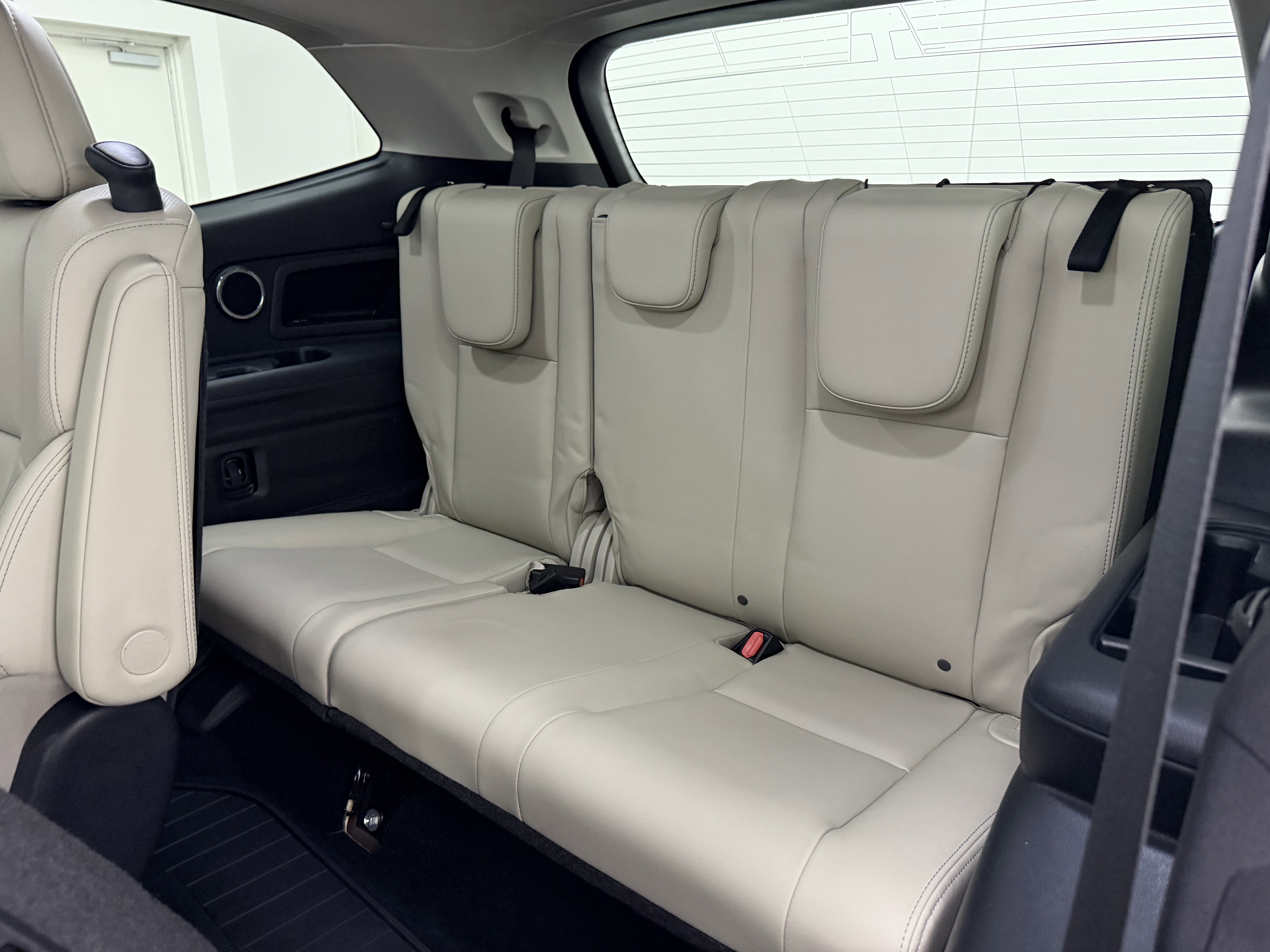 Used 2019 Subaru Ascent Limited w/ Popular Package #3 image 28