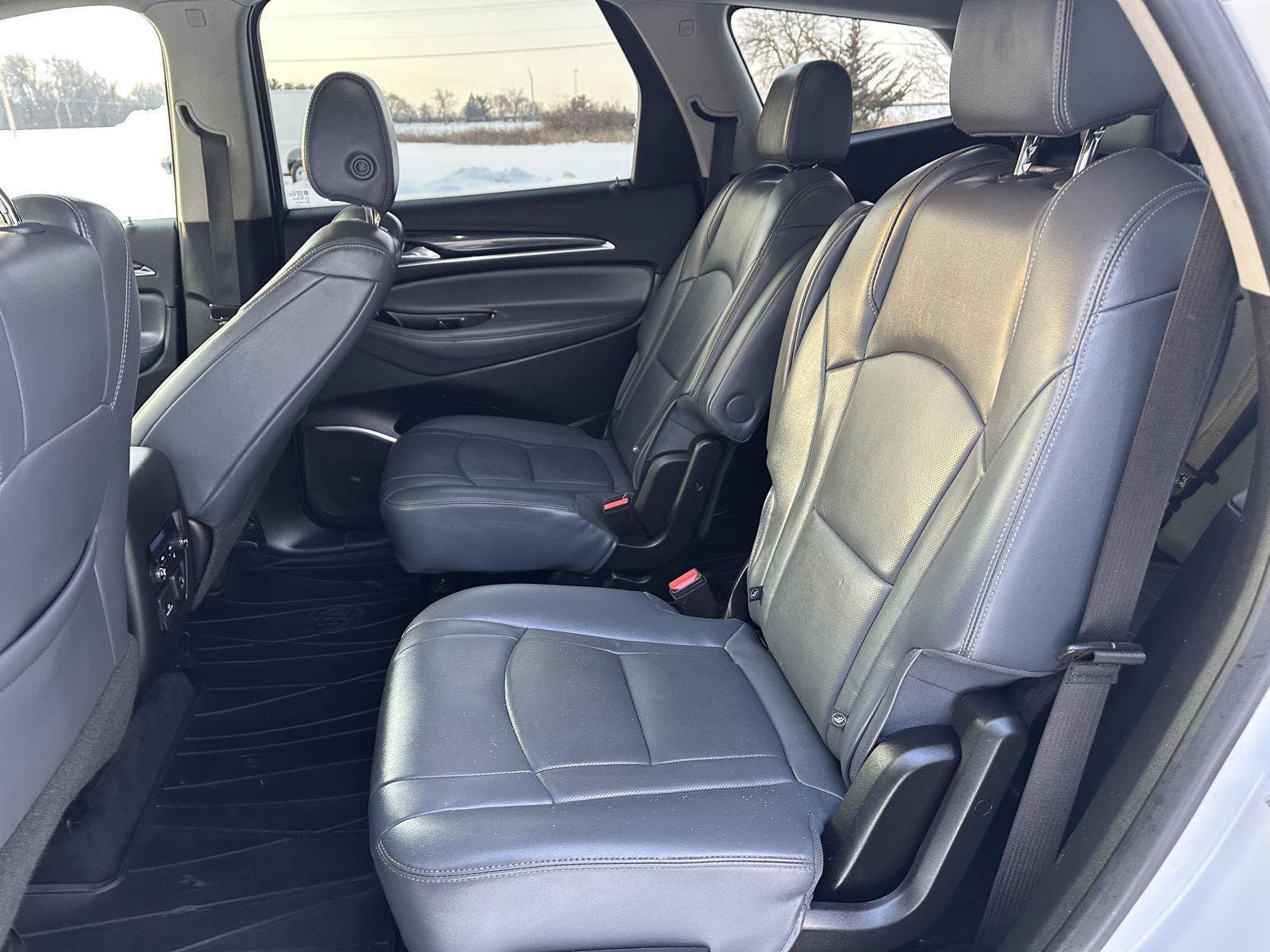 Used 2019 Buick Enclave Premium image 15