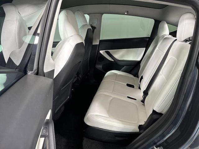 Used 2021 Tesla Model Y Long Range image 24