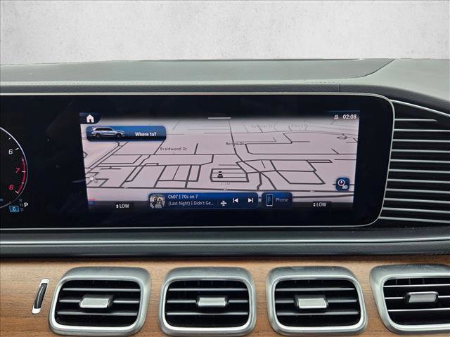 Used 2025 Mercedes-Benz GLS 450 4MATIC image 14