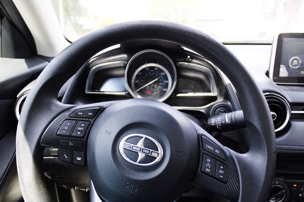 Used 2016 Scion iA FWD image 16