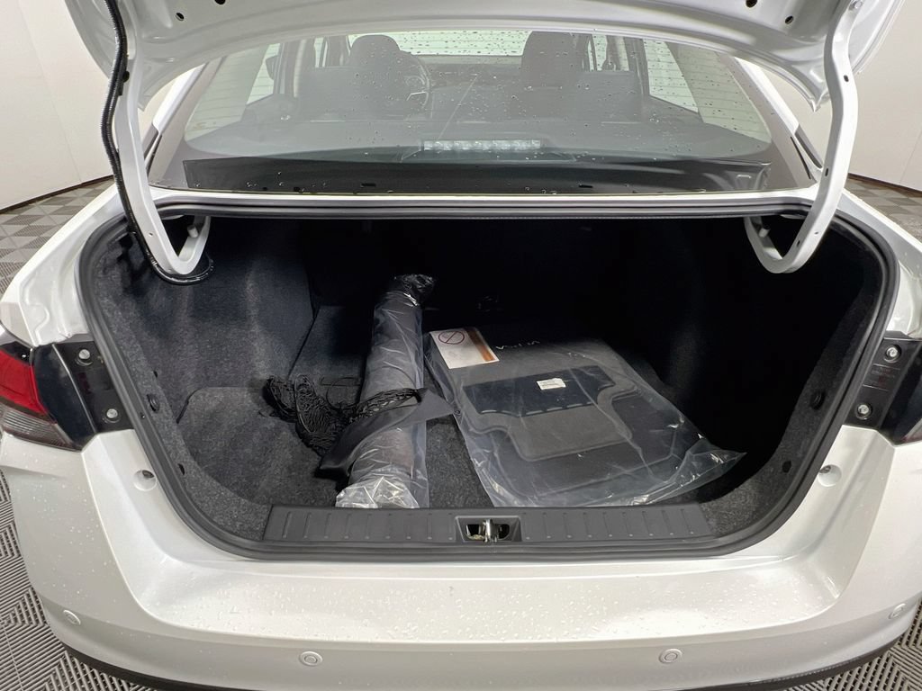 Used 2025 Nissan Versa SR w/ Trunk Package FWD image 24