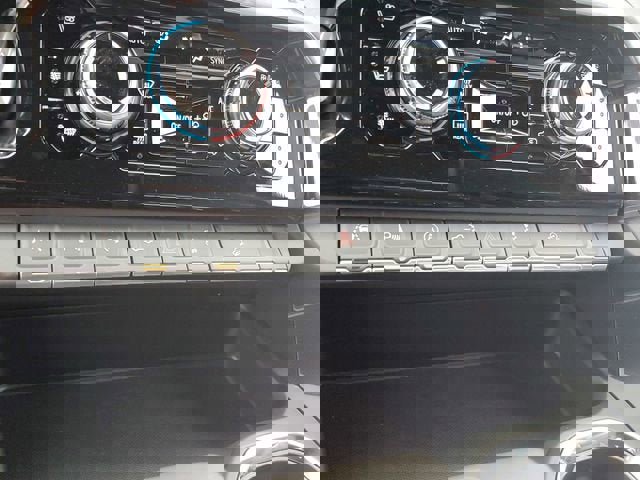 New 2026 GMC Sierra 1500 Denali w/ Denali Reserve Package AWD/4WD image 25