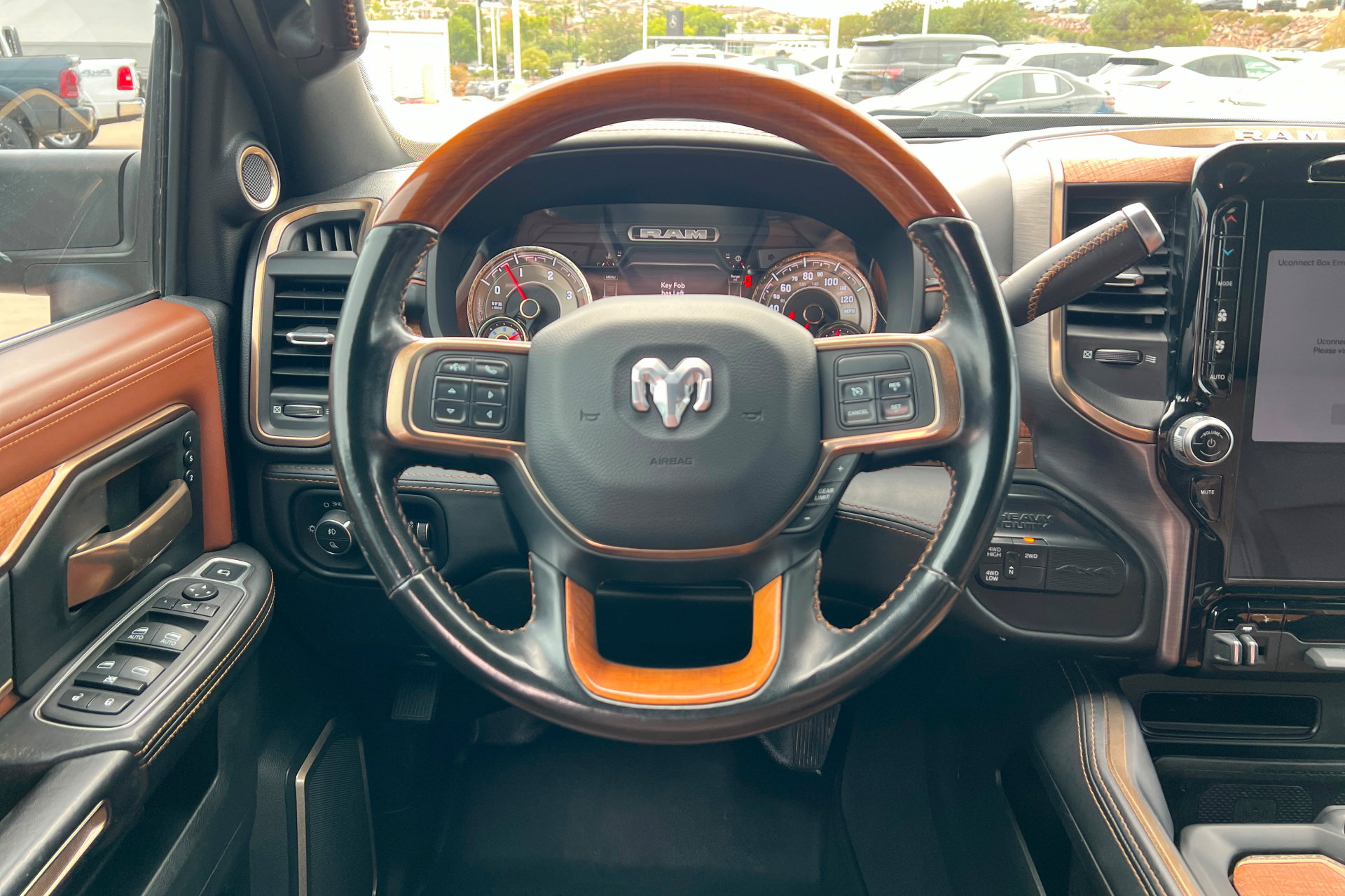 Used 2022 RAM 2500 Limited AWD/4WD image 12